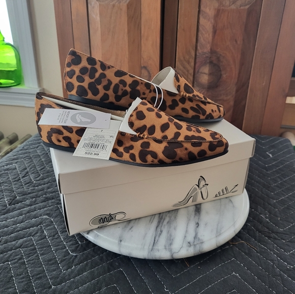 NWT Leopard Flats 8 - Picture 10 of 11